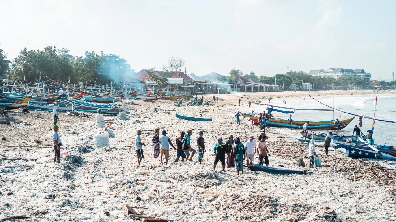 Why Beach Cleanup Matters More Than Ever