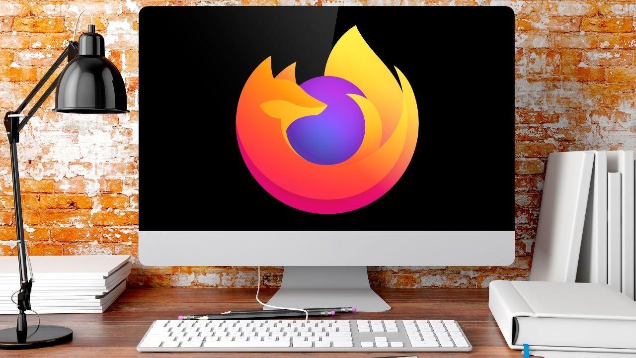 Computer with Firefox logo on it, representing how to pin to taskbar in Firefox