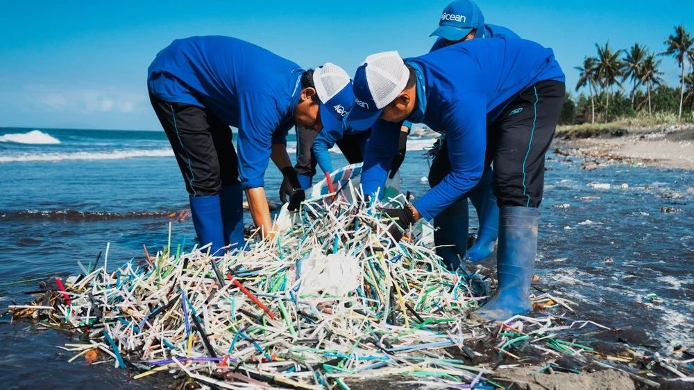 recycled ocean plastic